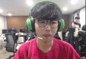越来越紧
